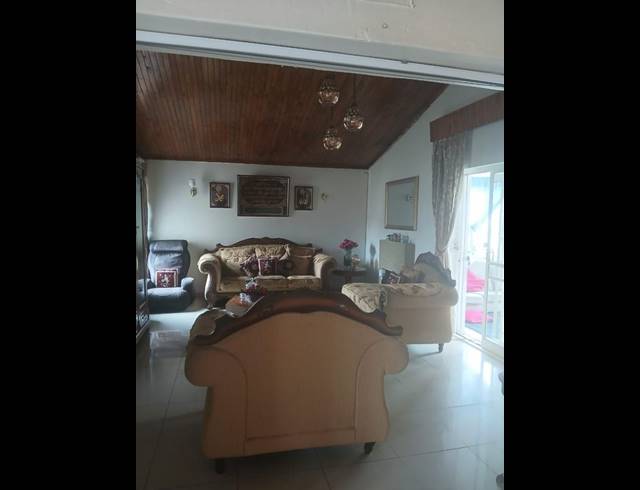 4 BEDROOM HOUSE FOR SALE IN LAUDIUM